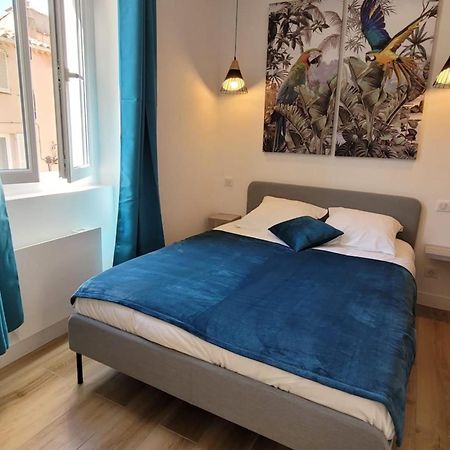 06An - Beautiful Apartment In The Heart Of Old Антиб Екстериор снимка
